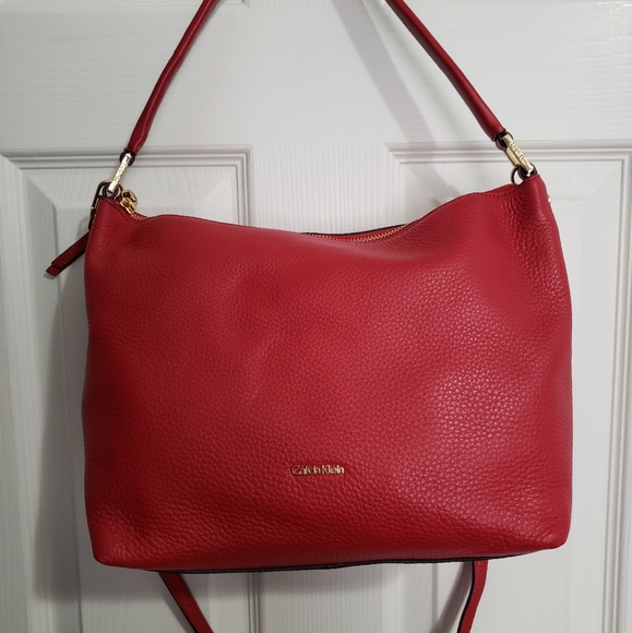 Calvin Klein Handbags - Calvin Klein handbag